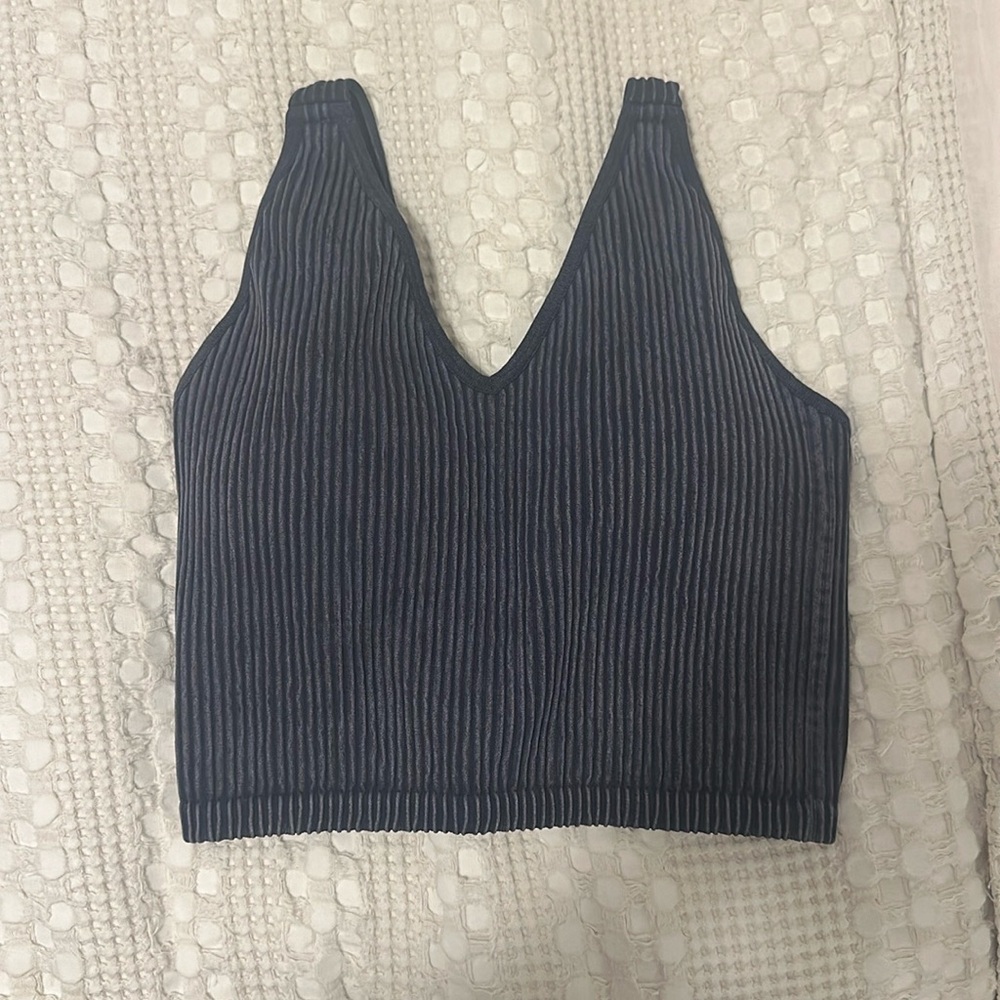 Padded cropped tank top